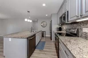 1243 Pine Needle Rd, Venice, FL 34285 - Photo 13