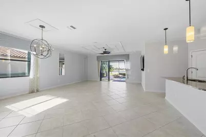 20211 Granlago Drive, Venice, FL 34293 - Photo 9