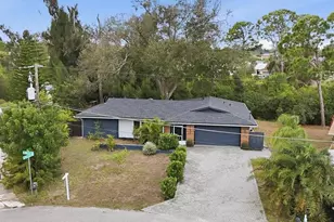 402 Monza Ave, North Port, FL 34287 - Photo 3