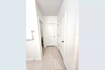 12021 Gillingham Harbor Lane, Gibsonton, FL 33534 - Photo 35