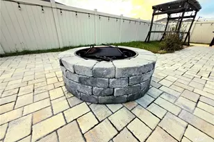 12021 Gillingham Harbor Ln, Gibsonton, FL 33534 - Photo 21