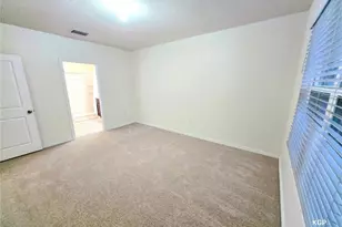 12021 Gillingham Harbor Ln, Gibsonton, FL 33534 - Photo 31