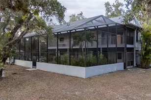 593 S Moon Dr, Venice, FL 34292 - Photo 5