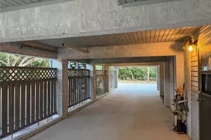 593 S Moon Dr, Venice, FL 34292 - Photo 51