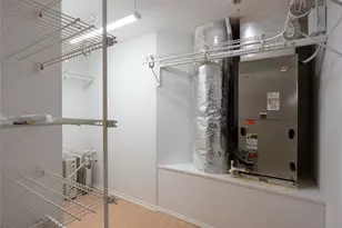 593 S Moon Dr, Venice, FL 34292 - Photo 29