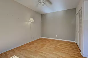 1275 Berkshire Cir, Venice, FL 34292 - Photo 43