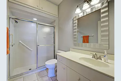 1275 Berkshire Circle, Venice, FL 34292 - Photo 33