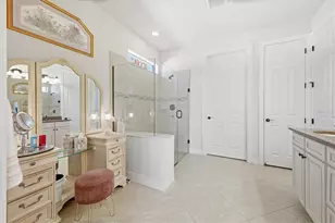 13897 UMBRIA ST, Venice, FL 34293 - Photo 17