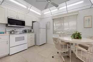 270 Cerromar Way S, Venice, FL 34293 - Photo 13