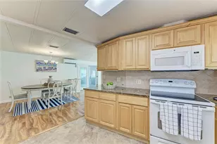 52 Blackbeard Ln, Nokomis, FL 34275 - Photo 9