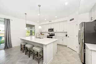 17775 Boracay Ct, Venice, FL 34293 - Photo 7