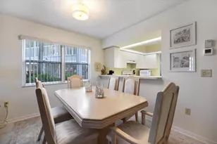 822 Capri Isles Blvd, Venice, FL 34292 - Photo 19