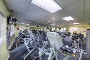 880 Bird Bay Dr W, Venice, FL 34285 - Photo 37