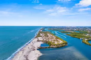 930 Royal Rd, Venice, FL 34293 - Photo 59