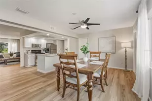 930 Royal Rd, Venice, FL 34293 - Photo 19