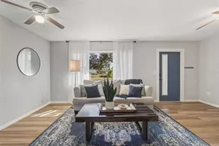 930 Royal Rd, Venice, FL 34293 - Photo 11