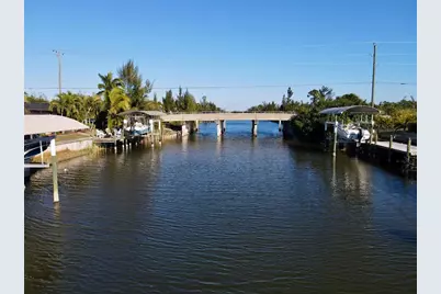 15666 Applewhite Circle, Port Charlotte, FL 33981 - Photo 19