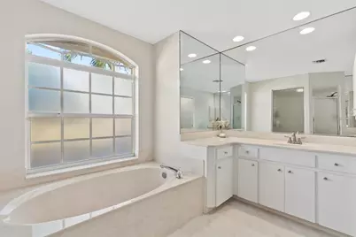 331 Meadow Beauty Court, Venice, FL 34293 - Photo 27