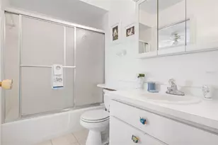 1655 Bal Harbour Dr, Venice, FL 34293 - Photo 33