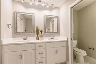 904 S Doral Ln, Venice, FL 34293 - Photo 15