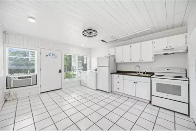 1919 12th Avenue W, Bradenton, FL 34205 - Photo 21