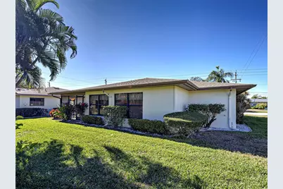 1657 Bal Harbour Drive #2, Venice, FL 34293 - Photo 7