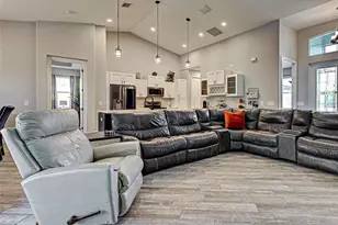 3109 Daphne Rd, North Port, FL 34288 - Photo 9