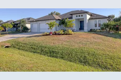 10461 Euston Avenue, Englewood, FL 34224 - Photo 3