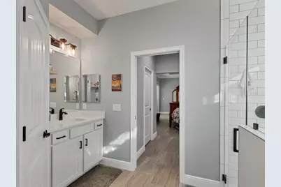 10461 Euston Avenue, Englewood, FL 34224 - Photo 27