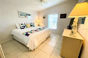 704 Carefree, Venice, FL 34285 - Photo 9