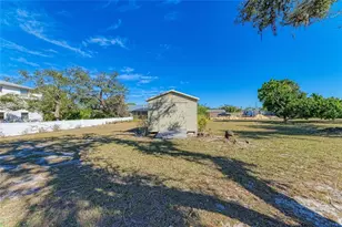 612 Bayshore Rd, Nokomis, FL 34275 - Photo 43