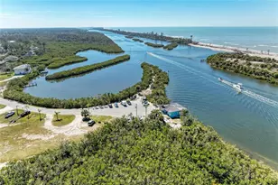 612 Bayshore Rd, Nokomis, FL 34275 - Photo 91