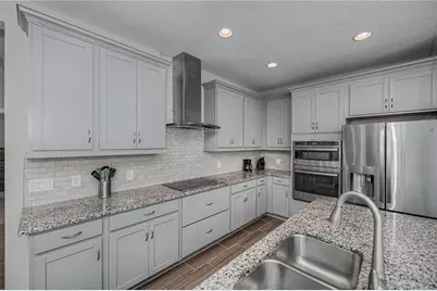 19890 Montenero Way, Venice, FL 34293 - Photo 9