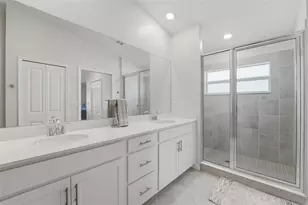 12440 Wellen Golf St, Venice, FL 34293 - Photo 19