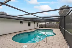 810 Texas St, Englewood, FL 34223 - Photo 7