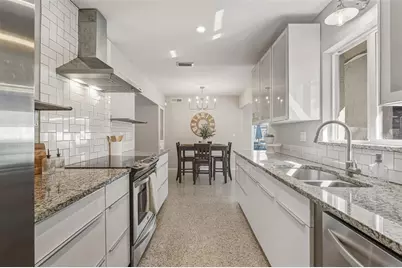 2532 Siesta Drive, Sarasota, FL 34239 - Photo 21