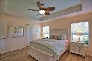 12444 Shimmering Oak Cir, Venice, FL 34293 - Photo 17