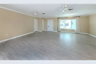 2359 Bal Harbour Drive, Venice, FL 34293 - Photo 9