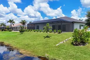 177 Medalist Rd, Rotonda West, FL 33947 - Photo 39