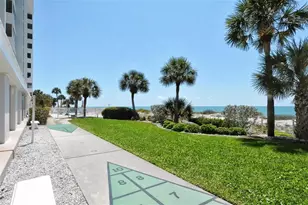 633 Alhambra Rd, Venice, FL 34285 - Photo 7