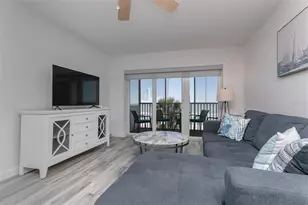 633 Alhambra Rd, Venice, FL 34285 - Photo 25