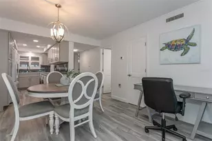 633 Alhambra Rd, Venice, FL 34285 - Photo 23