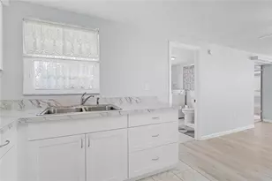 2845 Myakka Rd, Venice, FL 34293 - Photo 13