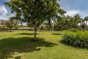 244 Maraviya Blvd, Nokomis, FL 34275 - Photo 43