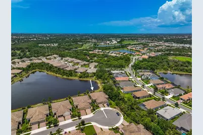 21605 Avon Park Court, Venice, FL 34293 - Photo 39