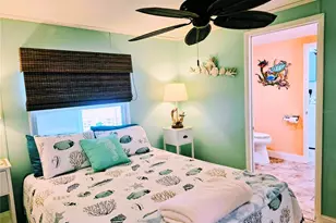 722 Watersedge St, Englewood, FL 34223 - Photo 5