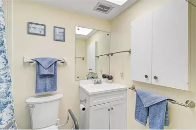 708 S Tamiami Trail #115, Venice, FL 34285 - Photo 17