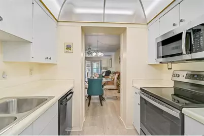 708 Tamiami Trail S #115, Venice, FL 34285 - Photo 11