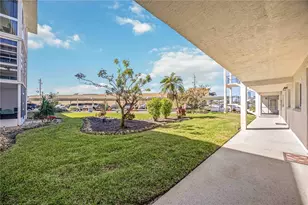 708 Tamiami Trail S, Venice, FL 34285 - Photo 37