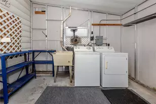 270 Captains Ct, North Port, FL 34287 - Photo 27